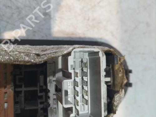 Used Left front window switch Left front window switch RENAULT MEGANE II (BM0/1_, CM0/1_) 1.9 dCi (131 hp) 30088499 30088499