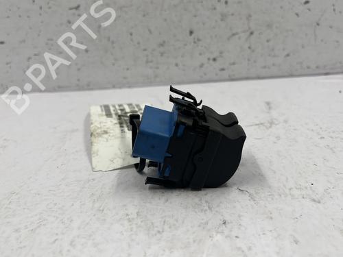 Used Left front window switch Left front window switch RENAULT TRAFIC II Bus (JL) 2.0 dCi 90 (JL00, JL01, JL0H, JL0M, JL0P, JL0S) (90 hp) 24469048 24469048