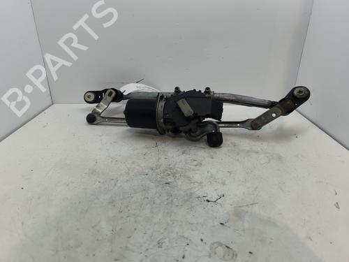 Used Front wiper motor RENAULT CLIO III (BR0/1, CR0/1) 1.5 dCi (C/BR0G, C/BR1G) (68 hp) 30184188