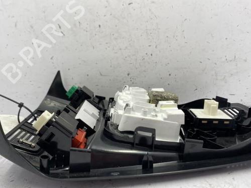 Interior roof light PEUGEOT 3008 II SUV (MC_, MR_, MJ_, M4_) 2.0 BlueHDi 180 | BP22843486I8 