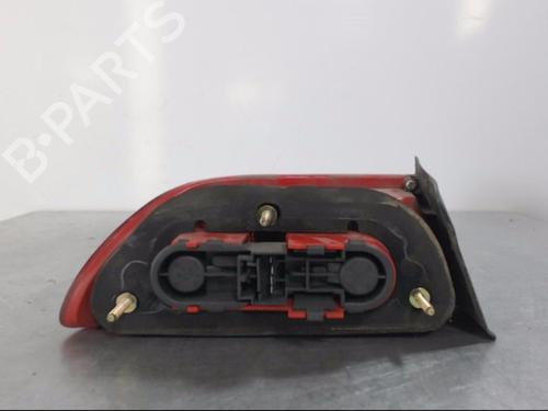 Used Right taillight Right taillight 22813452 22813452