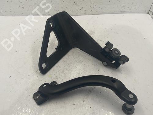 Used Hinge/Door check strap RENAULT TRAFIC III Van (FG_) [2014-2025]  25833253