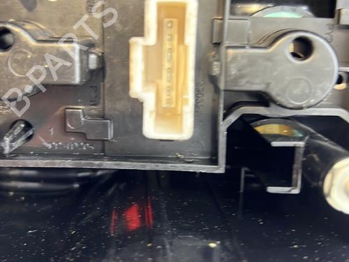 left-taillight-citroen-c5-ii-rc_-2004-2005-2006-2007-2008-27855319 main image