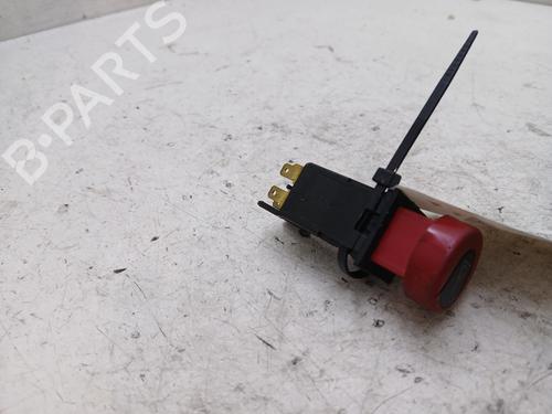 Used Warning switch Warning switch PEUGEOT 306 Hatchback (7A, 7C, N3, N5) 1.4 (75 hp) 39663958 39663958