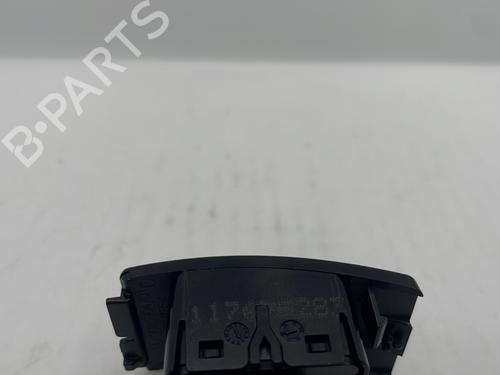 warning-switch-audi-a6-c7-avant-4g5-4gd-2011-2012-2013-2014-2015-2016-2017-2018-2019-30882138 main image