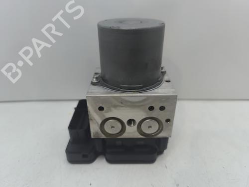 Used ABS pump BMW 5 (F10) 518 d (150 hp) 30899196