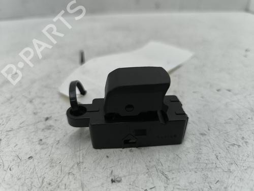 Interrupteur de vitre arrière droite Interrupteur de vitre arrière droite SUZUKI SX4 S-Cross (JY) 1.6 DDiS AllGrip (AKK 416D) (120 hp) 35961348 35961348