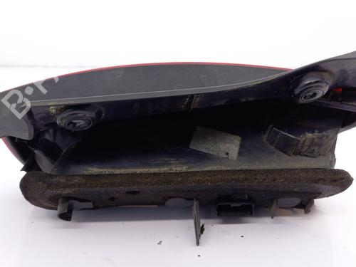 Used Right taillight NISSAN MICRA III (K12) 1.2 16V (80 hp) 22815661