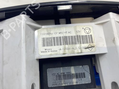 climate-control-dacia-sandero-ii-2012-29515818 main image