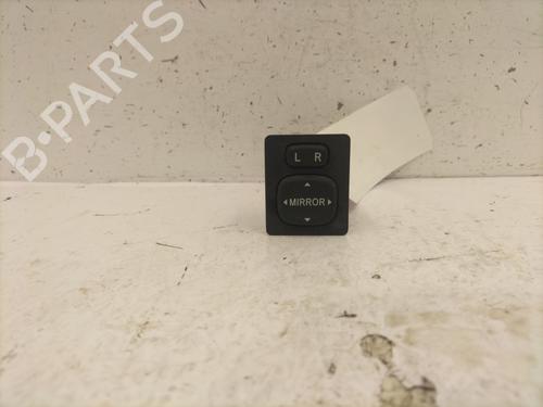 Used Mirror switch TOYOTA YARIS (_P13_) 1.5 Hybrid (NHP130_, NHP130) (101 hp) 24469153