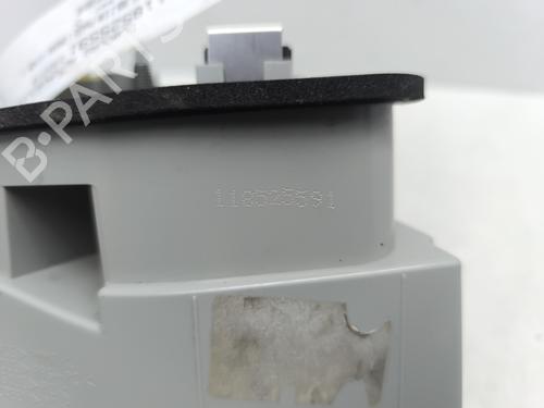 Used Right tailgate light Right tailgate light PEUGEOT 308 SW II (LC_, LJ_, LR_, LX_, L4_) 1.6 BlueHDi 120 (120 hp) 32313730 32313730