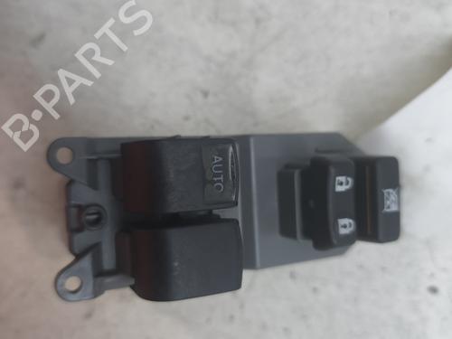 Venstre Foran elrute bryter TOYOTA YARIS (_P9_) 1.4 D-4D (NLP90_, NLP90R) (90 hp) 30604119