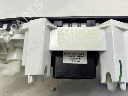 climate-control-renault-trafic-iii-van-fg_-2014-34260356 main image