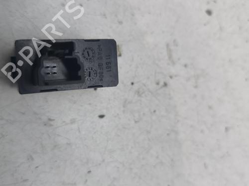 Used Right front window switch Right front window switch PEUGEOT 407 (6D_) 1.6 HDi 110 (6D9HZC, 6D9HYC) (109 hp) 33702385 33702385