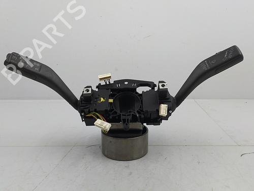 Used Steering column stalk VW GOLF VI (5K1) 1.6 TDI (105 hp) 22825722