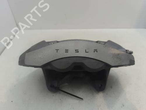 Used Right front brake caliper TESLA MODEL 3 (5YJ3) EV (238 hp) 30378828