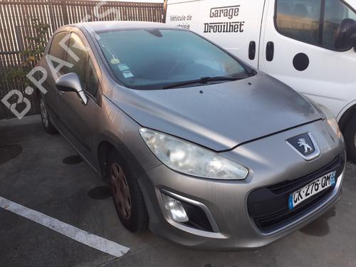 Brugte PEUGEOT 308 I (4A_, 4C_) 1.6 HDi (92 hp) 4415309