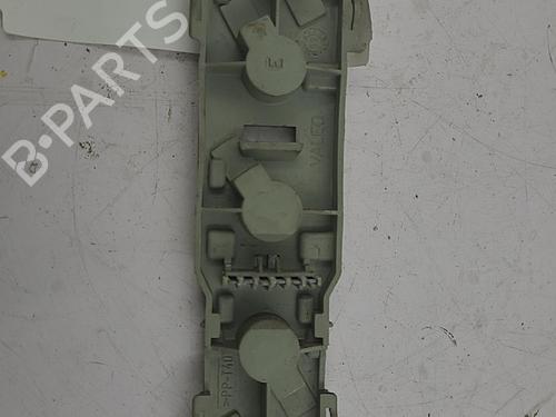 Used Lamp holder OPEL CORSA B (S93) 1.7 D (F08, F68, M68) (60 hp) 22818185