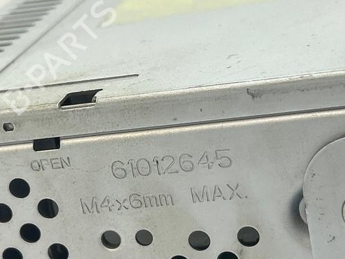 Used Radio Radio 22823395 22823395