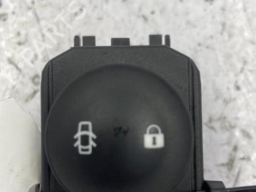 Used Warning switch Warning switch RENAULT SCÉNIC II (JM0/1_) 1.9 dCi (125 hp) 22835786 22835786