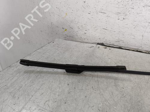 Used Front windshield wiper arm Front windshield wiper arm RENAULT CAPTUR II (HF_) TCe 130 (HFMF) (131 hp) 27598709 27598709
