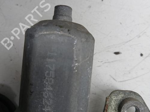 Front left window mechanism TOYOTA RAV 4 II (_A2_) 1.8 (ZCA25_, ZCA26_, ZCA25W, ZCA26W) | BP37732117C22 - Image 4