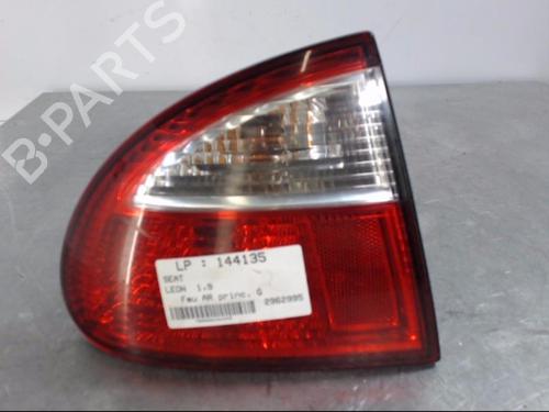 Left taillight SEAT LEON (1M1) 1.9 TDI | BP22813735C34 