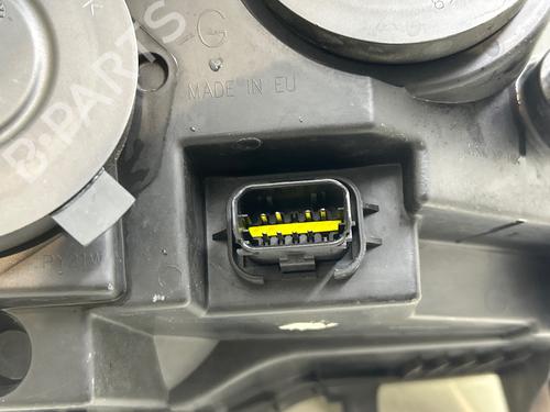 Used Left headlight Left headlight 38953258 38953258