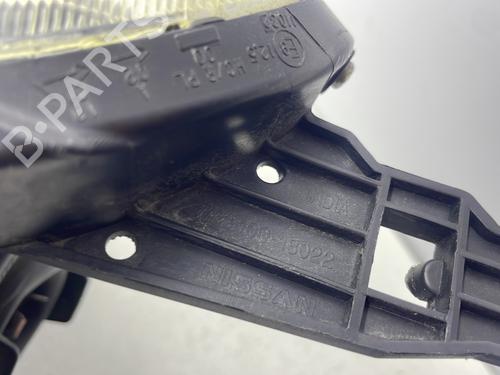 Used Right headlight Right headlight NISSAN MICRA IV (K13K, K13KK) 1.2 (80 hp) 33651958 33651958