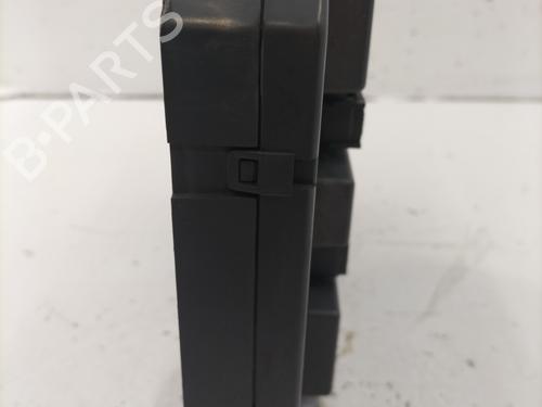 Fuse box PEUGEOT 308 I (4A_, 4C_) 1.4 16V | BP22846962E1