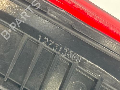 Used Left tailgate light Left tailgate light RENAULT CLIO V (B7_) 1.0 TCe 100 (B7MT) (101 hp) 36399473 36399473