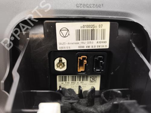 display-monitor-citroen-c4-cactus-2014-28482206 main image