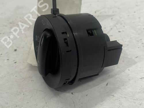 Used Headlight switch VW TOURAN (1T1, 1T2) 2.0 TDI 16V (140 hp) 22830644