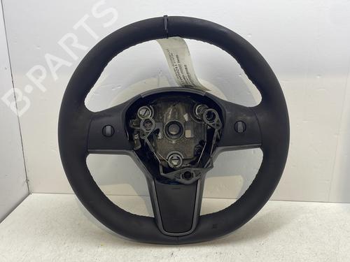 Used Steering wheel TESLA MODEL 3 (5YJ3) EV (238 hp) 30326876