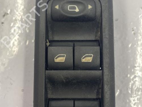 Used Switch PEUGEOT 308 I (4A_, 4C_) 1.6 HDi (109 hp) 22845029