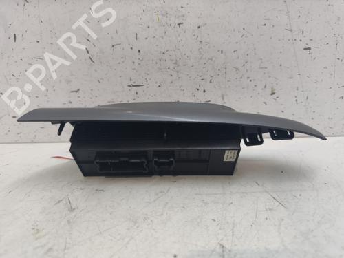Used Left front window switch NISSAN JUKE (F15) 1.5 dCi (110 hp) 27558464