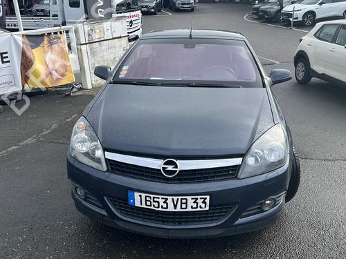 Brugte OPEL ASTRA H TwinTop (A04) 1.9 CDTi (L67) (150 hp) 4249169