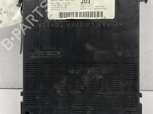 Fuse box PEUGEOT 307 (3A/C) 1.6 HDi 110 | BP22842837E1 