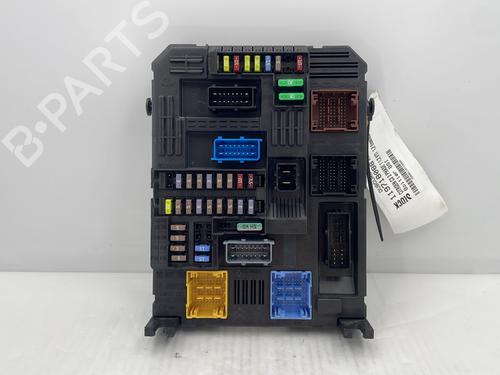 Sicherungskasten für CITROËN C3 III (SX) 1.2 VTi 82 (82 hp) 32008932