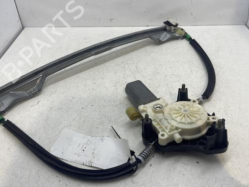 Rudehejsemekanisme Højre foran RENAULT CLIO II (BB_, CB_) 1.9 dTi (B/CB0U) | BP29582131C23 