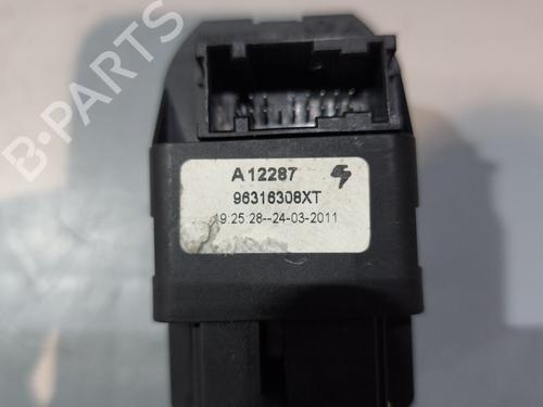 Used Left front window switch PEUGEOT 206+ (2L_, 2M_) 1.4 HDi eco 70 (68 hp) 29286140