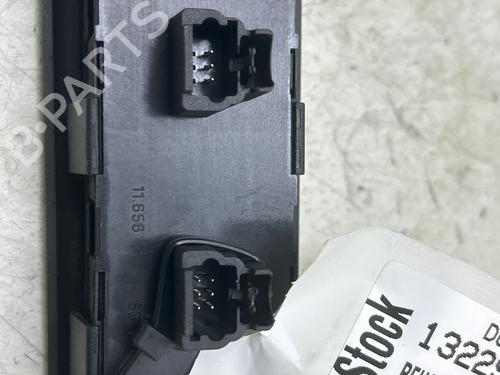 Left front window switch PEUGEOT 307 (3A/C) 1.6 HDi 110 | BP39017678I27 - Image 2
