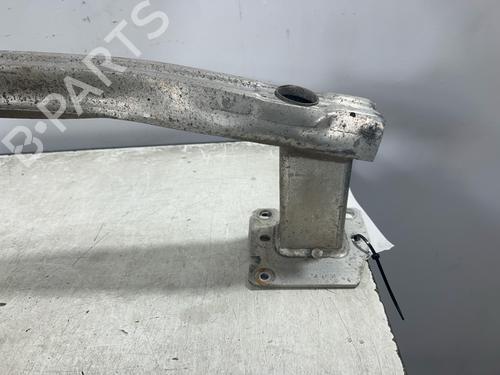 rear-bumper-reinforcement-renault-megane-iii-hatchback-bz01_-b3_-2008-39979371 main image