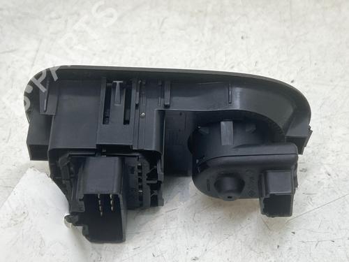 Left front window switch RENAULT MASTER III Van (FV) 2.3 dCi 125 FWD (FV0C, FV0D, FV0G, FV0H, FV0J, FV0K,... | BP40516411I27 - Image 4