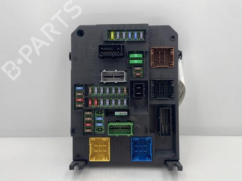 fuse-box-peugeot-308-ii-lb_-lp_-lw_-lh_-l3_-2013-2014-2015-2016-2017-2018-2019-2020-2021-30874703 main image