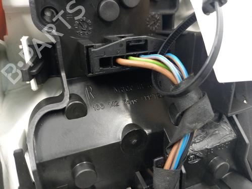 Right taillight BMW 1 Convertible (E88) 120 d | BP23829911C35 - Image 2