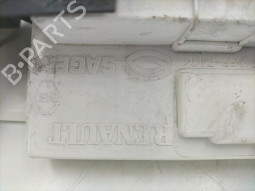 display-monitor-renault-kangoo-express-fc01_-1997-32228318 main image