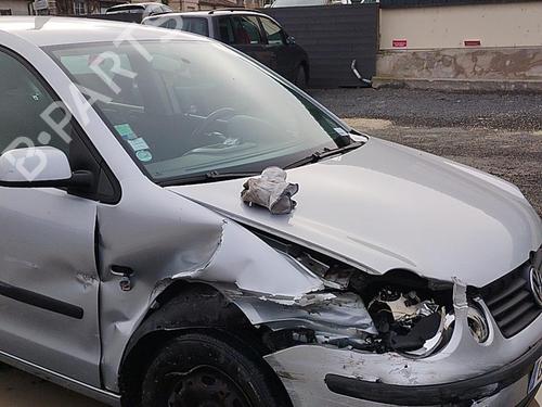 Headlight switch VW POLO (9N_, 9A_) 1.9 SDI | BP22830369I24 