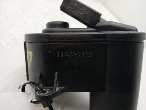 Used Electric handbrake Electric handbrake VW TIGUAN (5N_) 2.0 TDI (110 hp) 31857230 31857230