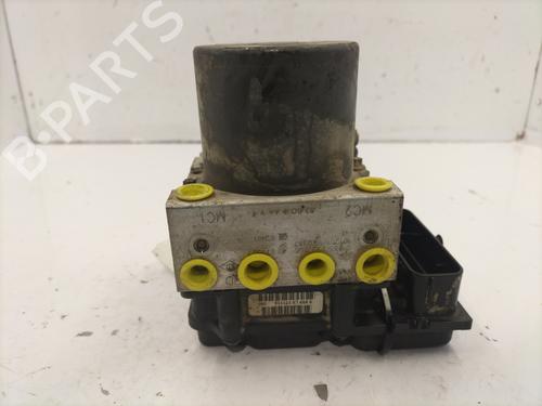Used ABS pump RENAULT TRAFIC II Van (FL) 2.0 dCi 90 (FL0H) (90 hp) 23128705